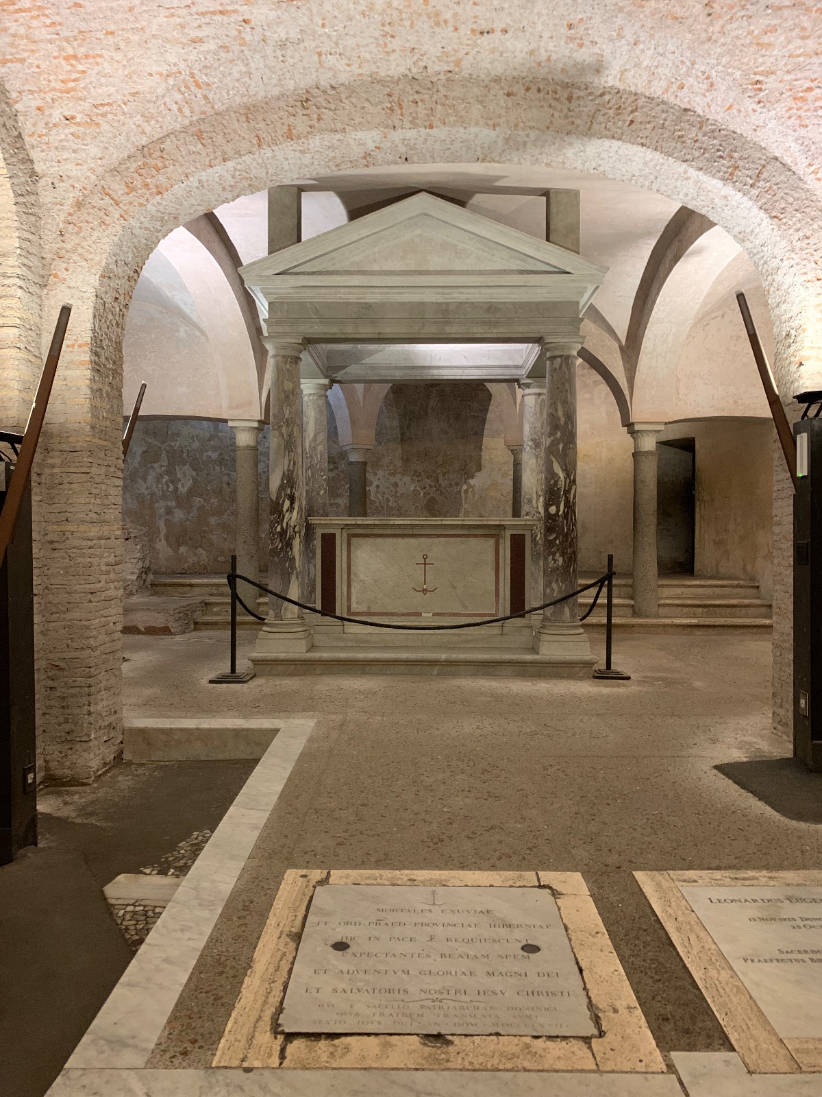 San Clemente: viaggio nella Roma sotterranea, tra mosaici e misteri