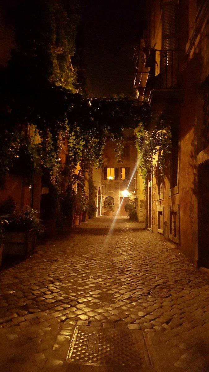 Suggestioni trasteverine sulle ali di una canzone